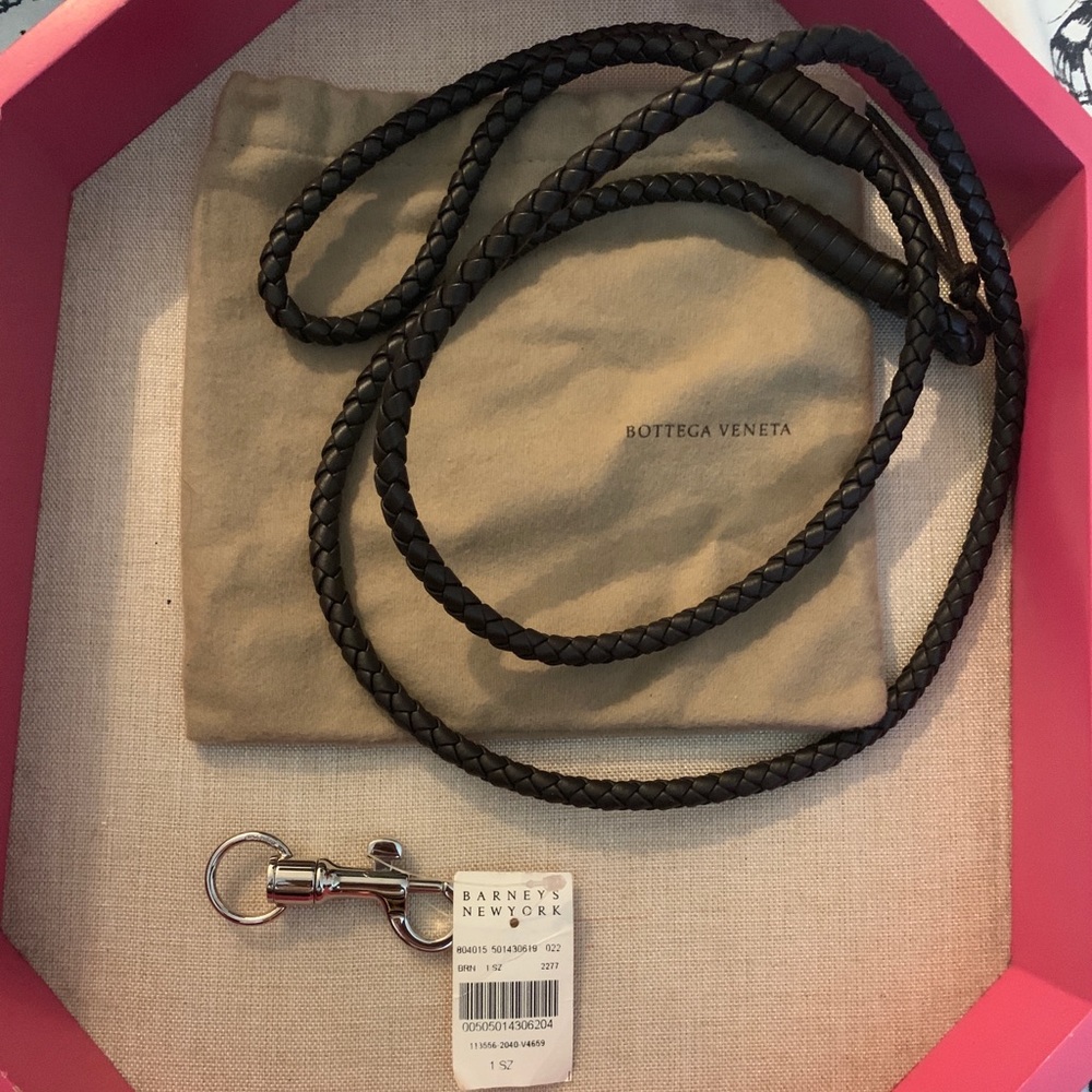 Bottega Veneta woven leash NWT